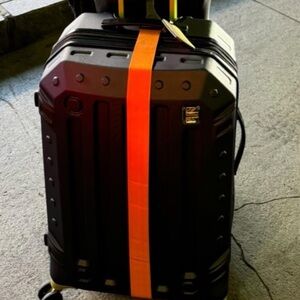 Orange Travel 🧳🚀🚗🚘Bag Strap price per one bundle and save